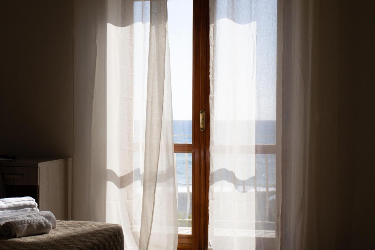 Bed & Breakfast Nonno Gigi - Falerna Marina Exteriör bild